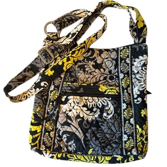 Vera Bradley Crossbody purse - Picture 1 of 3